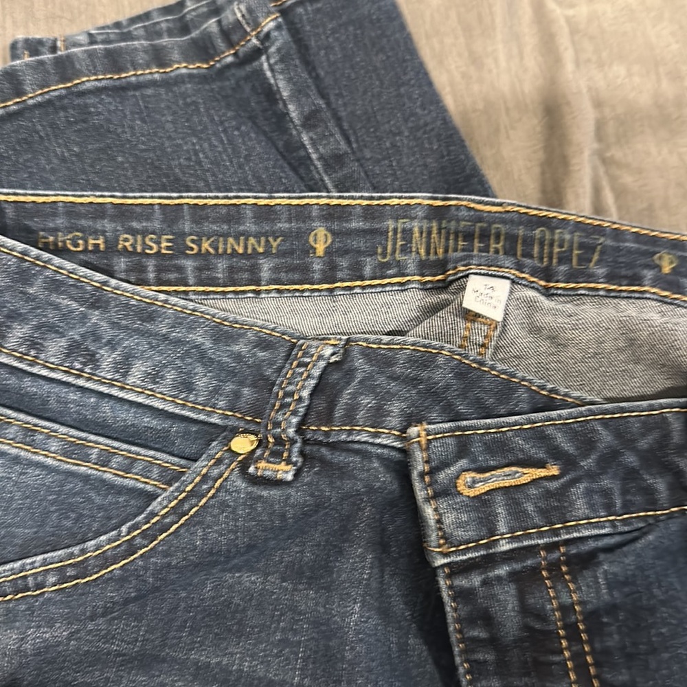 JLO high rise skinny jeans - Picture 3 of 3